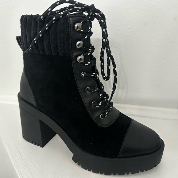 Chelsea &Violet Zaria Leather and Suede Lug Sole Platform Boots black 8 - Picture 1 of 5